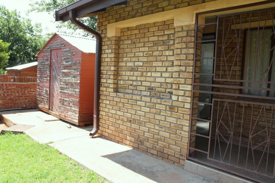 4 Bedroom Property for Sale in Carters Glen Northern Cape